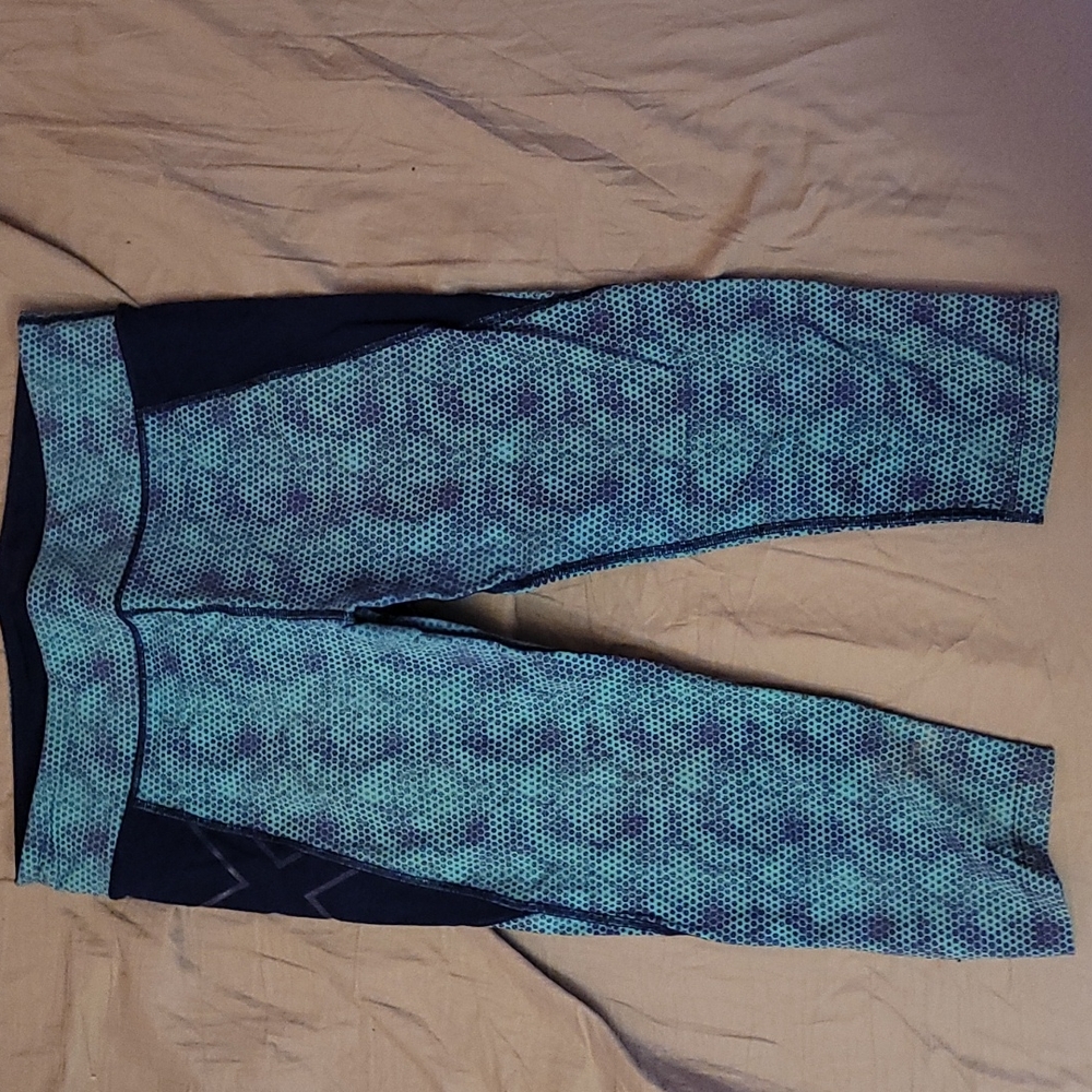 2XU Gator Print Capri Leggings